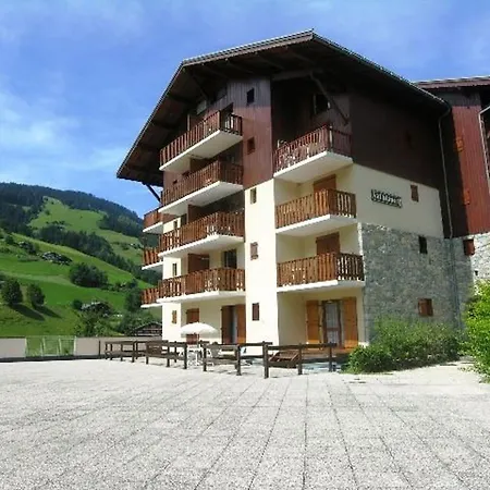 Accueillant Centre Village - 6 Pers. - Fr-1-886-53 * Areches